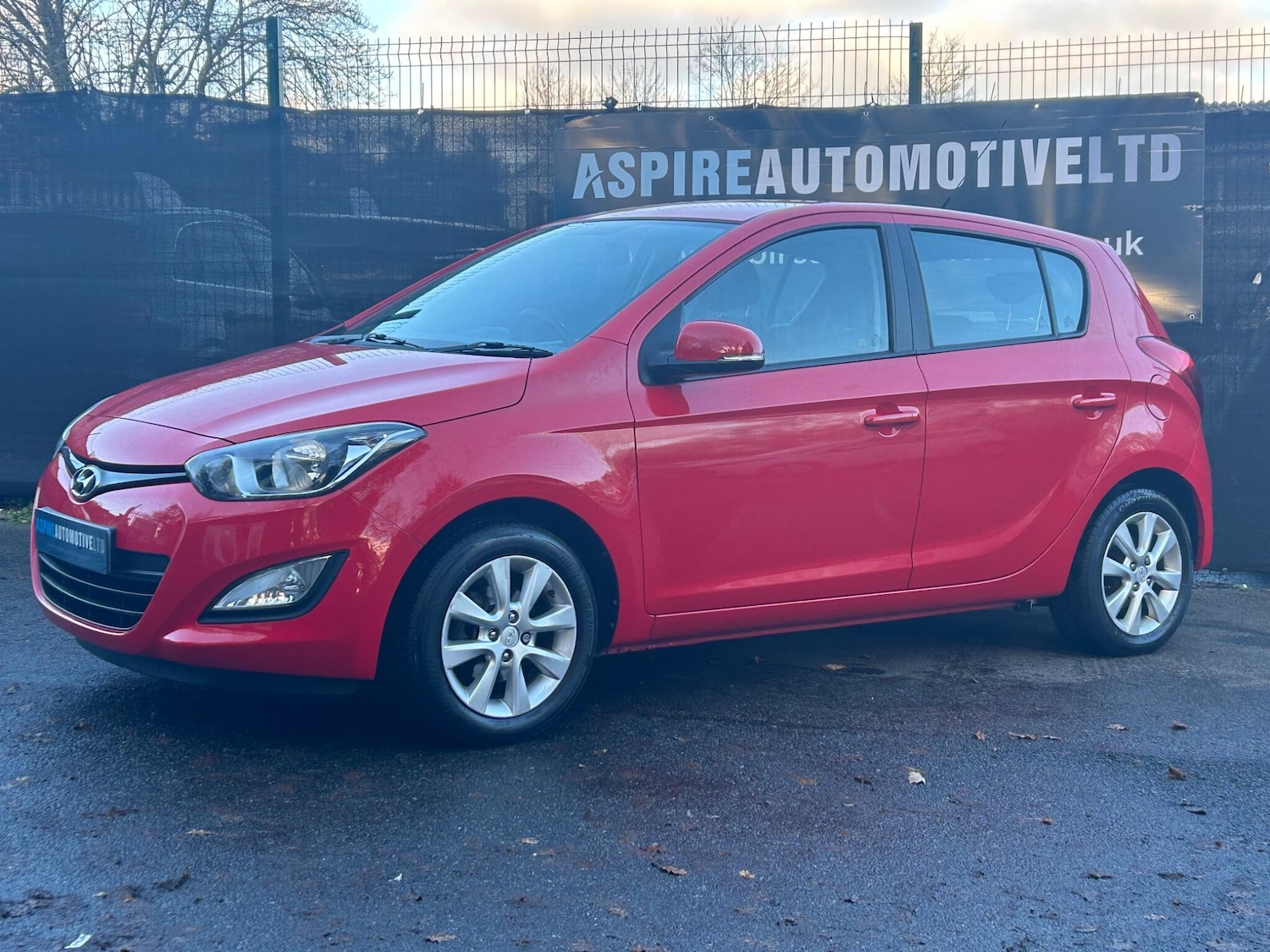 Used Hyundai i20 2014 for sale - 76824066: Photo 4