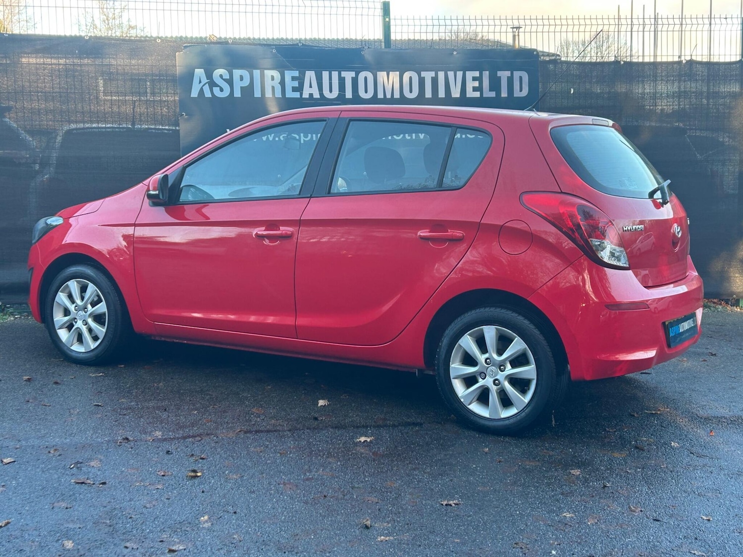 Used Hyundai i20 2014 for sale - 76824066: Photo 8