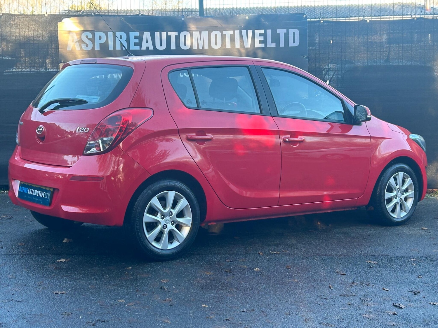 Used Hyundai i20 2014 for sale - 76824066: Photo 9