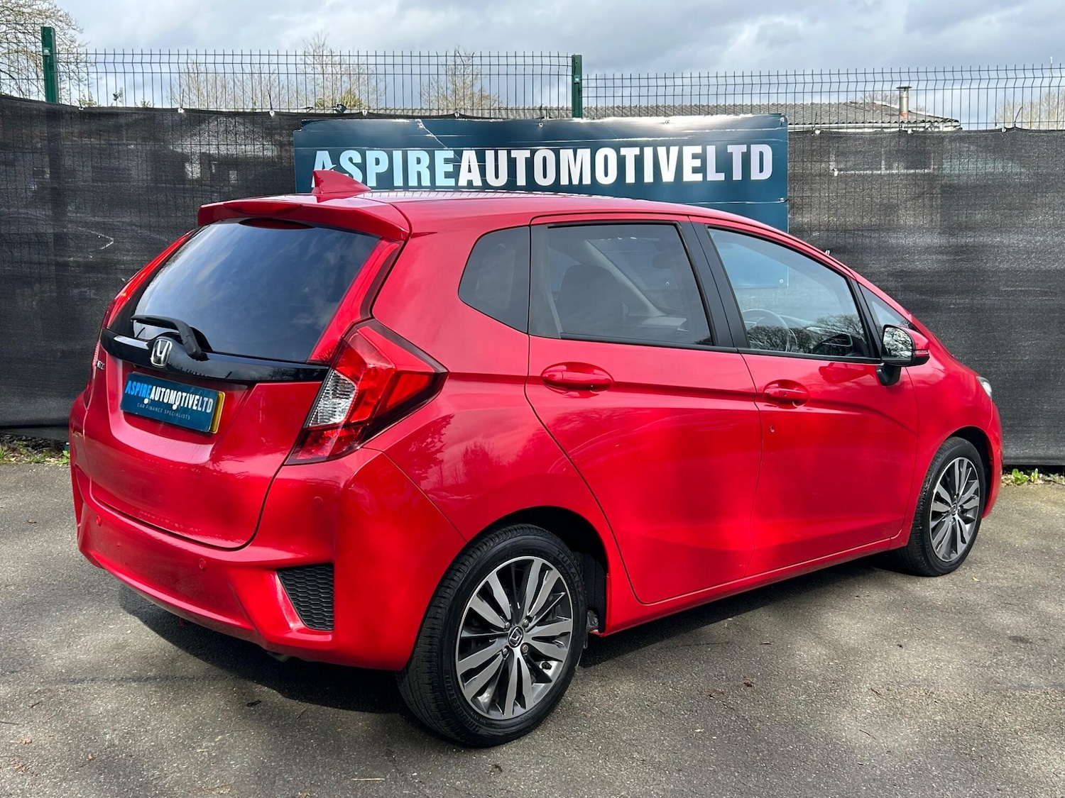 Used Honda Jazz 2017 for sale - 77925769: Photo 10