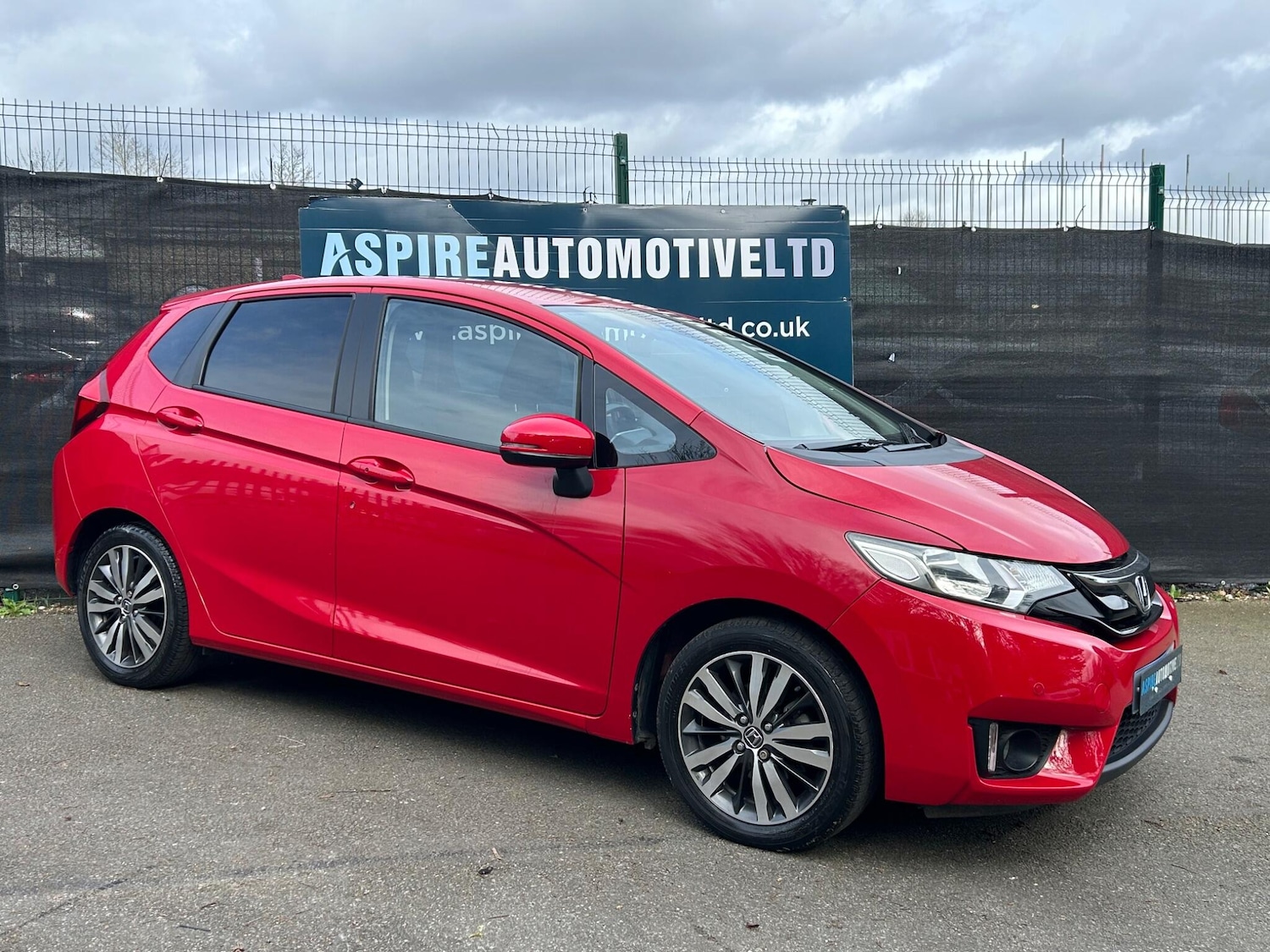 Used Honda Jazz 2017 for sale - 77925769: Photo 11