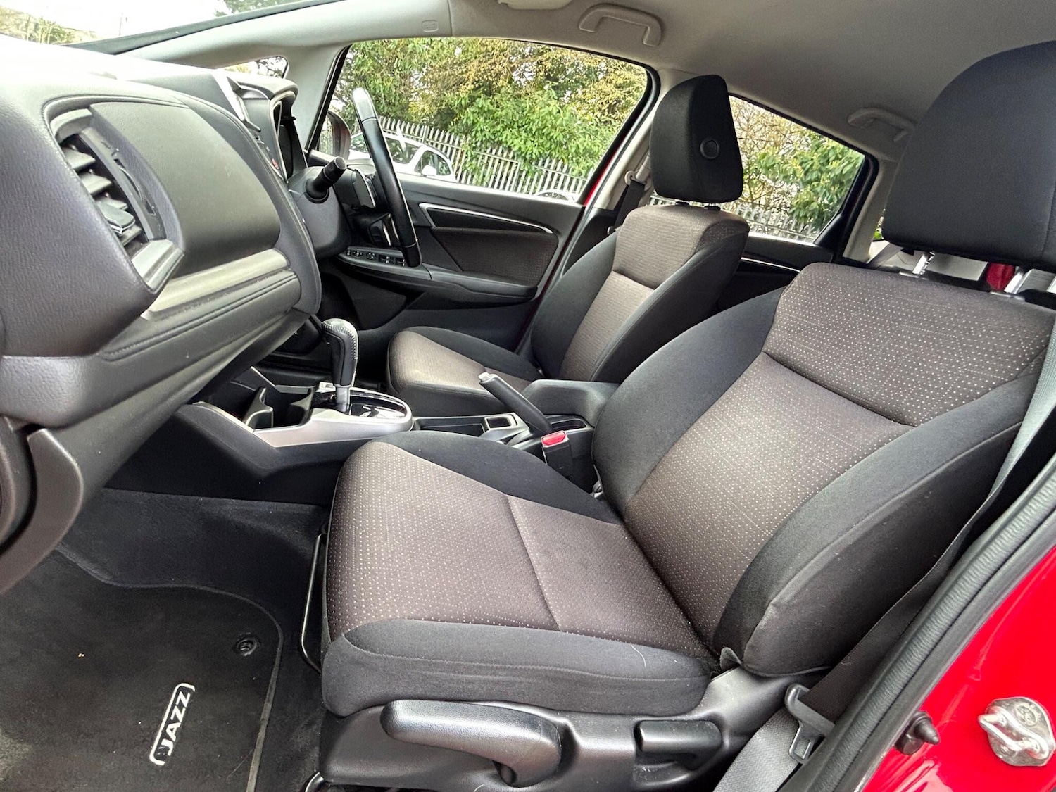 Used Honda Jazz 2017 for sale - 77925769: Photo 15