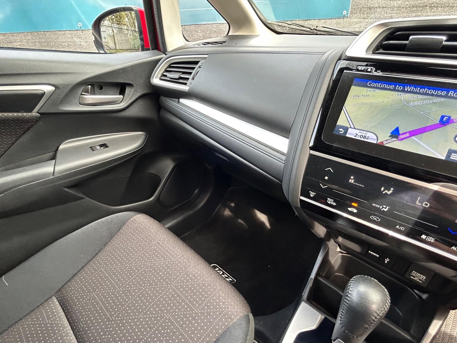 Used Honda Jazz 2017 for sale - 77925769: Photo 22