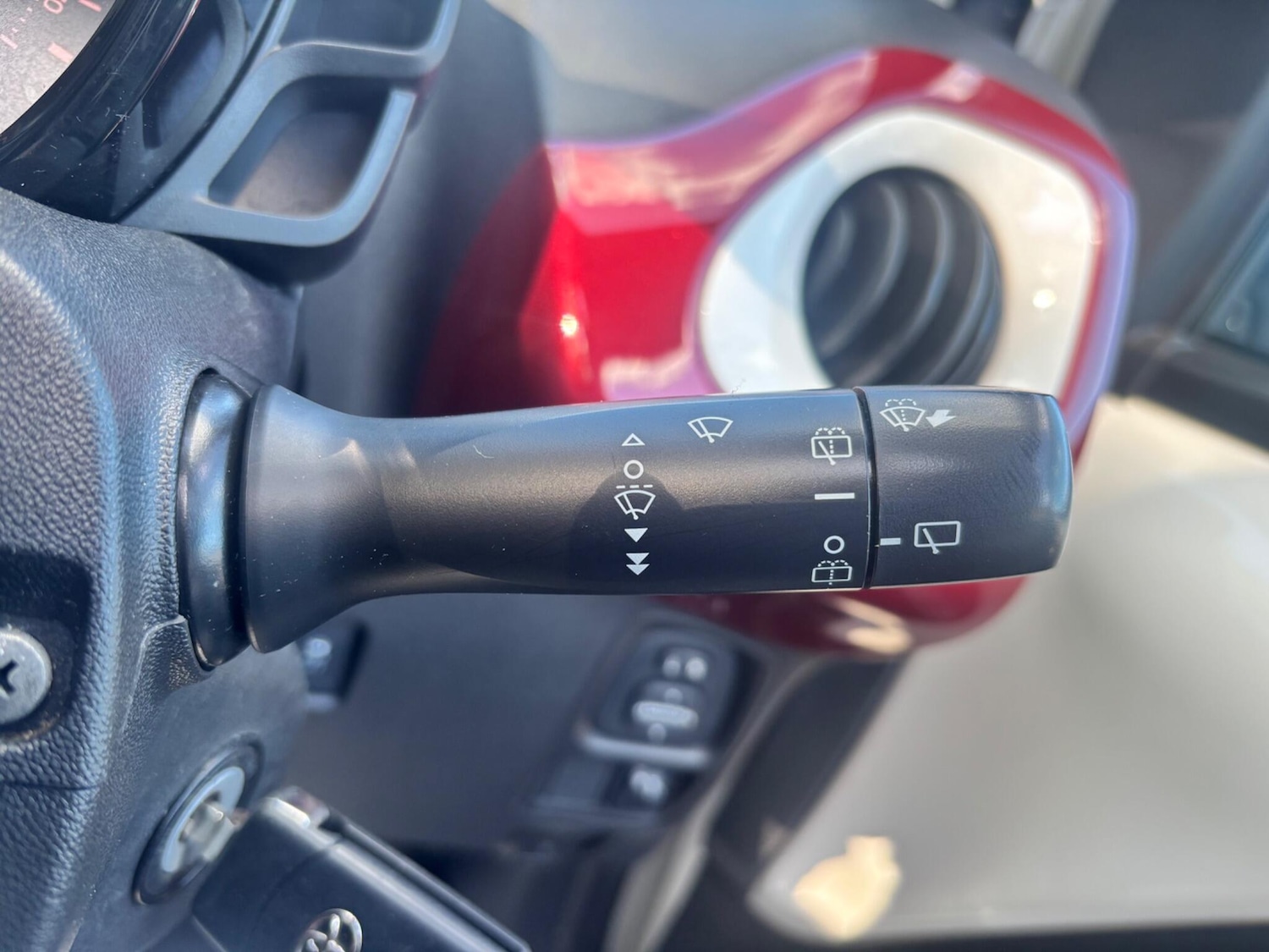 Used Toyota AYGO 2017 for sale - 76952391: Photo 41