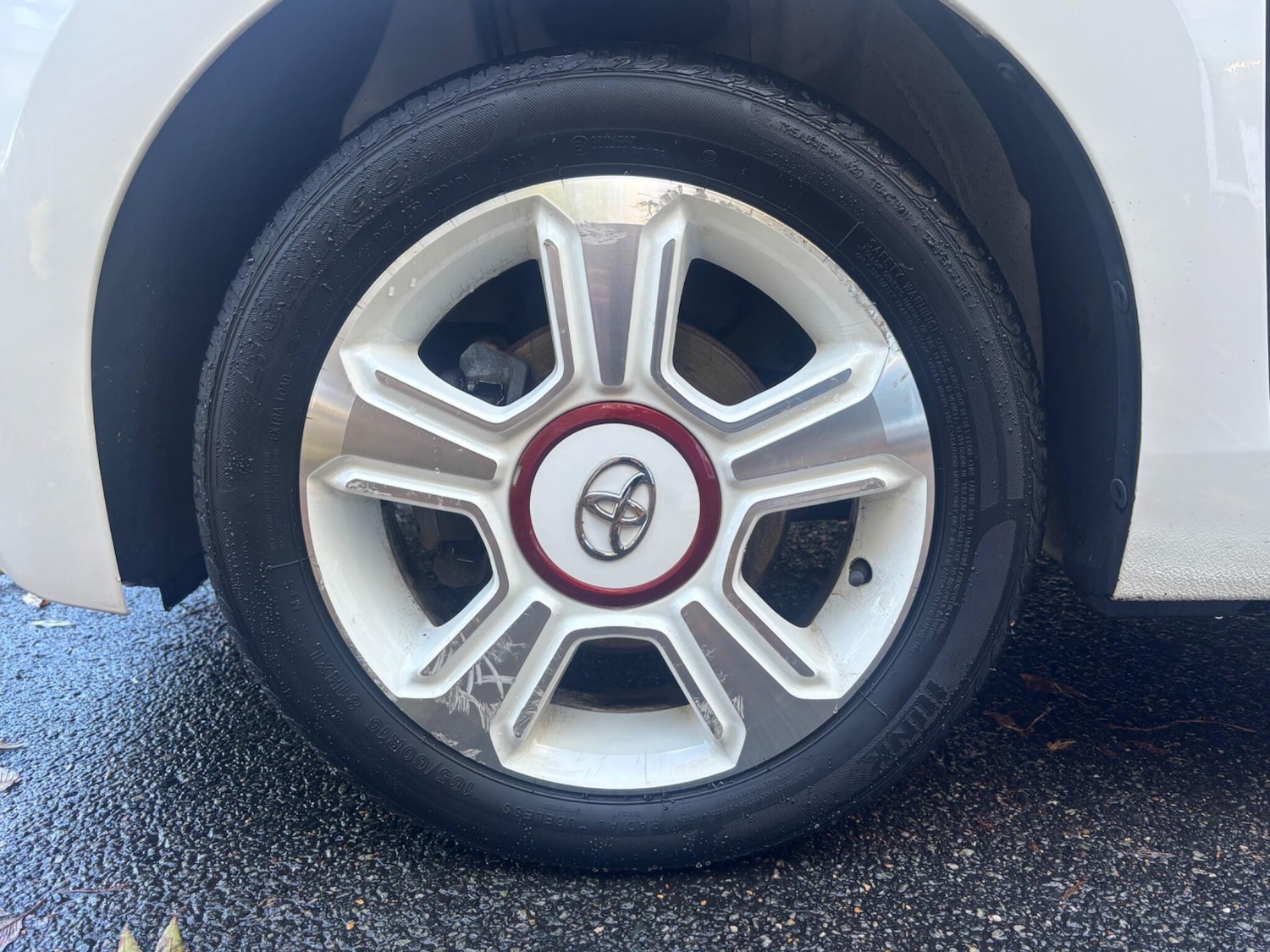 Used Toyota AYGO 2017 for sale - 76952391: Photo 59