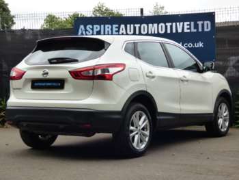 Used Nissan Qashqai 2015 for sale - 74848663: Photo