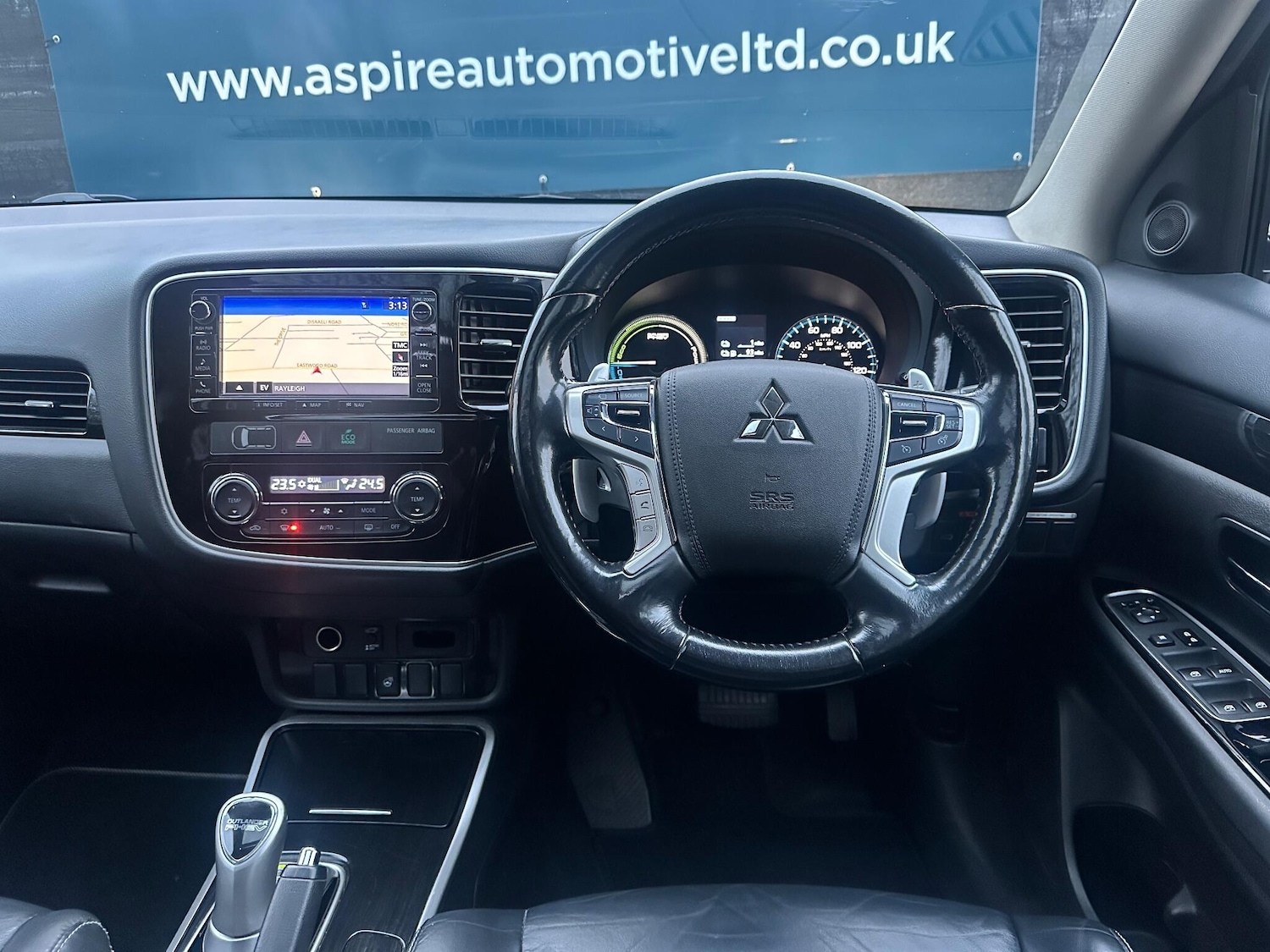 Used Mitsubishi Outlander 2016 for sale - 76952460: Photo 10