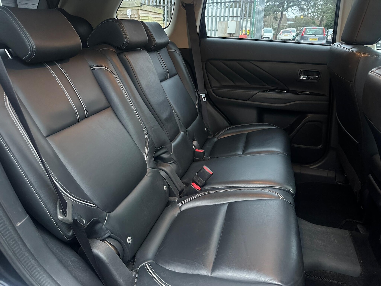 Used Mitsubishi Outlander 2016 for sale - 76952460: Photo 19