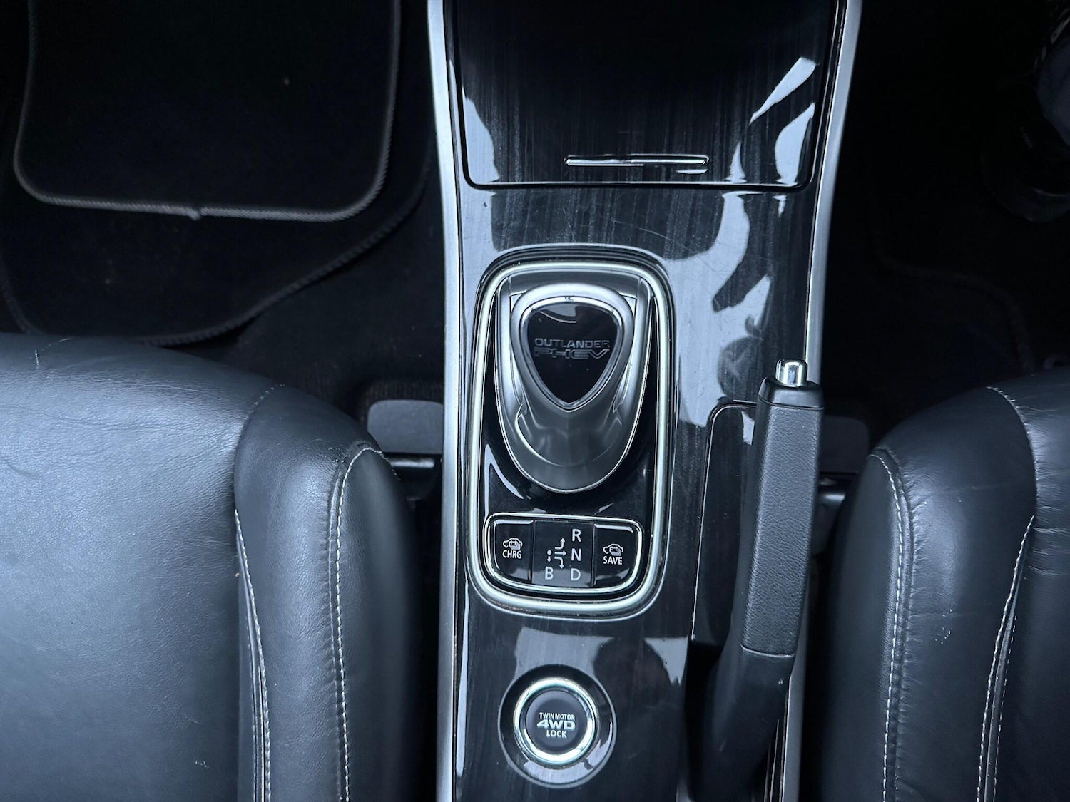 Used Mitsubishi Outlander 2016 for sale - 76952460: Photo 23