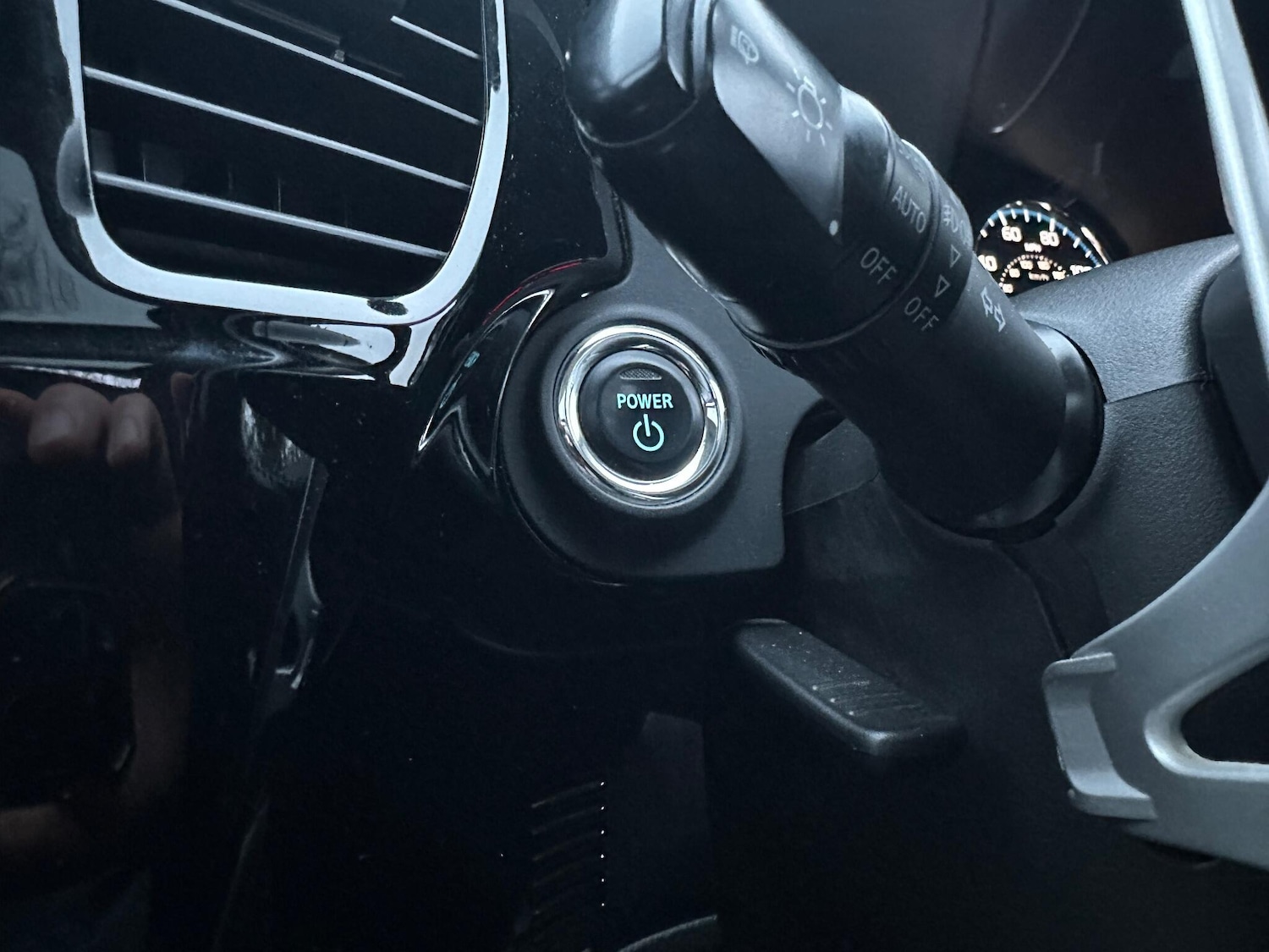 Used Mitsubishi Outlander 2016 for sale - 76952460: Photo 41