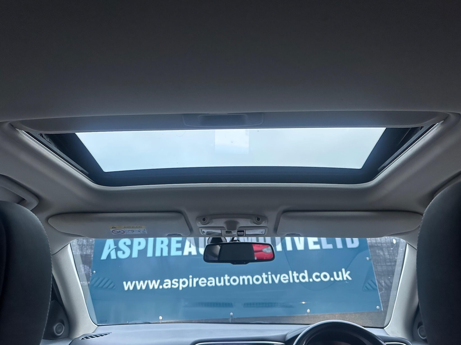 Used Mitsubishi Outlander 2016 for sale - 76952460: Photo 43