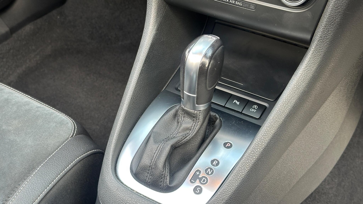 Used Volkswagen Golf 2014 for sale - 77016123: Photo 14