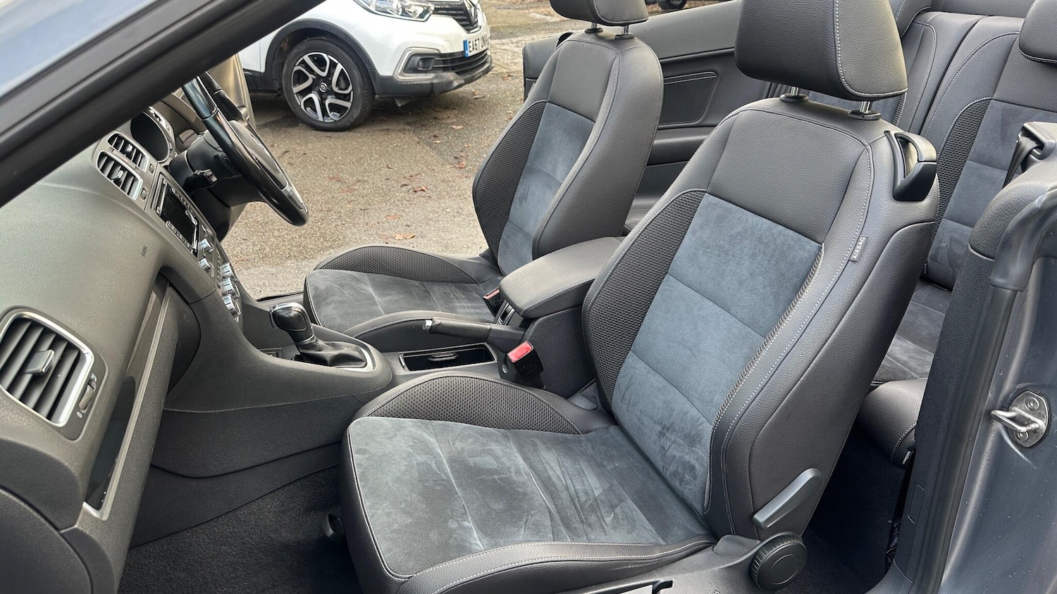 Used Volkswagen Golf 2014 for sale - 77016123: Photo 21