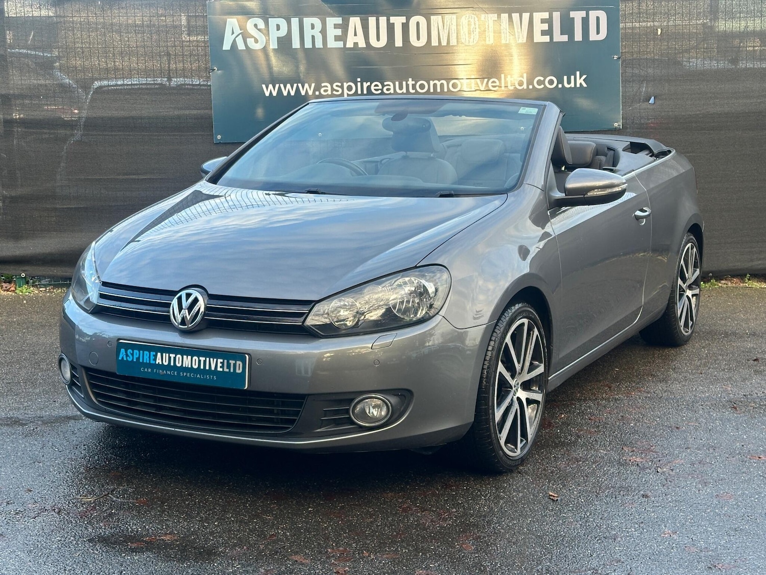 Used Volkswagen Golf 2014 for sale - 77016123: Photo 4