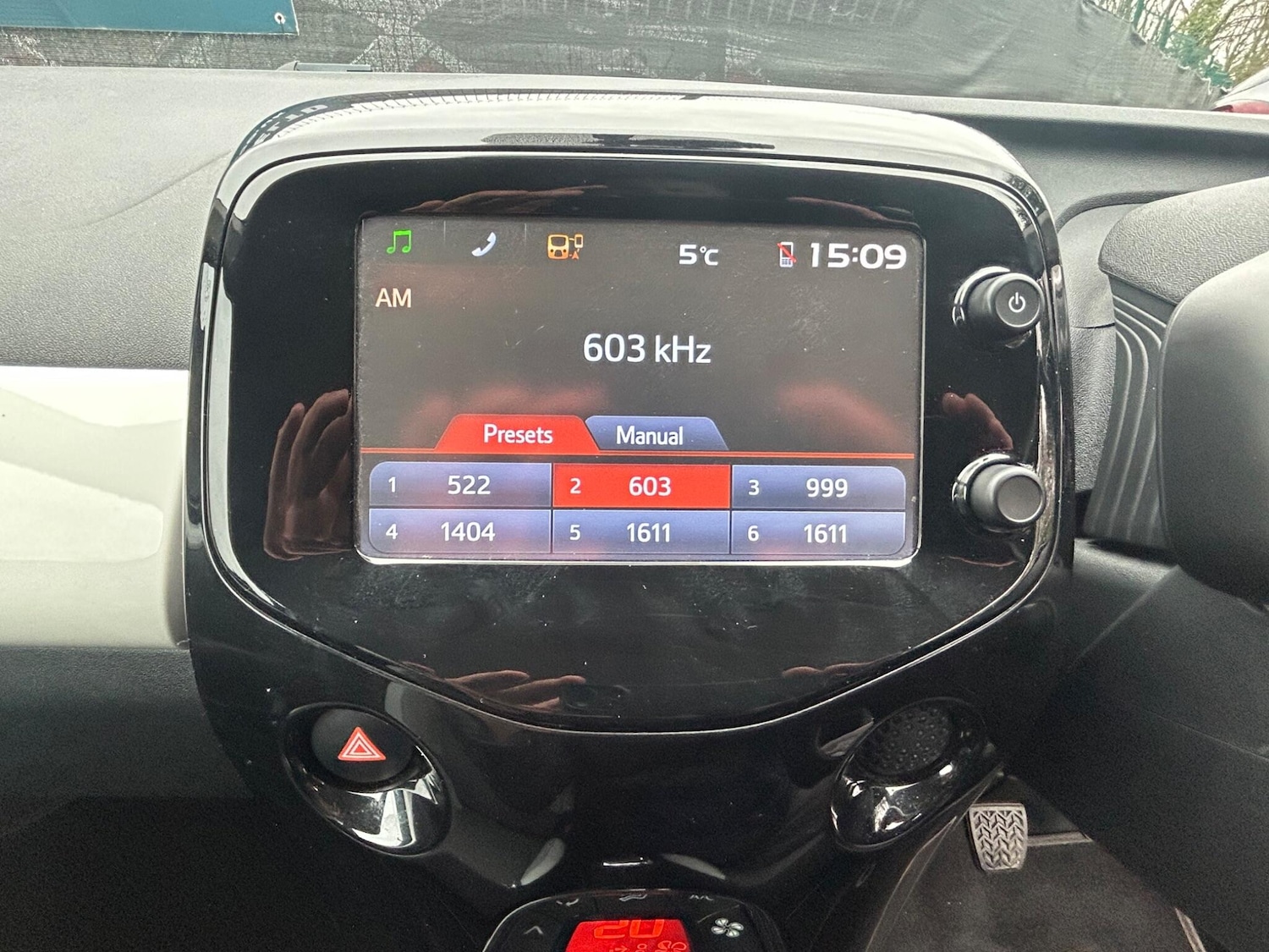 Used Toyota AYGO 2017 for sale - 77598425: Photo 26