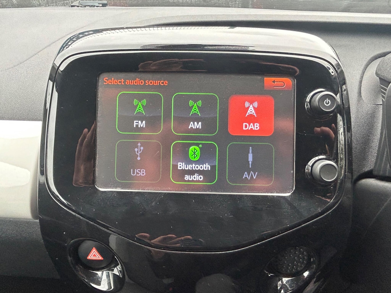 Used Toyota AYGO 2017 for sale - 77598425: Photo 27