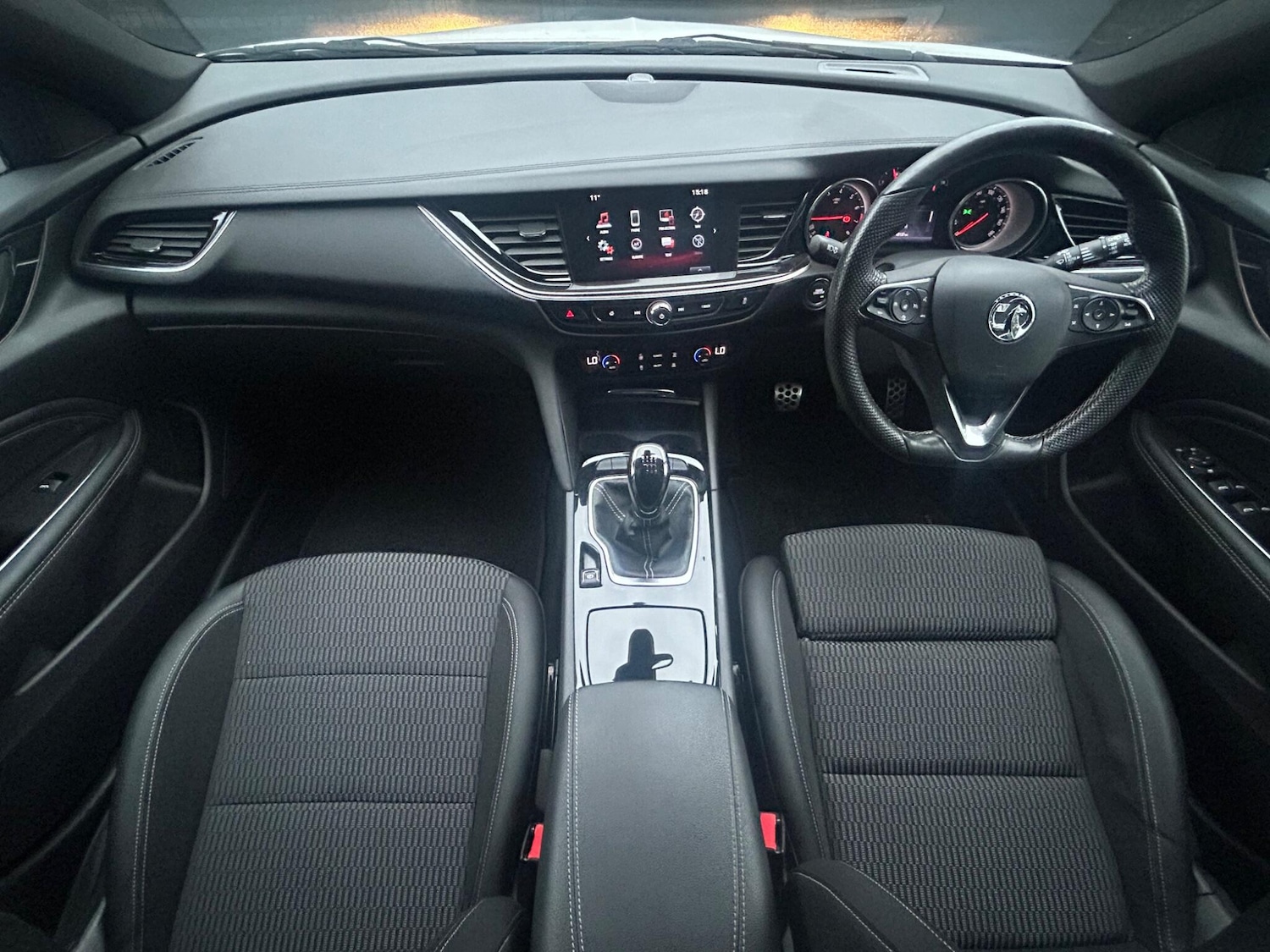 Used Vauxhall Insignia 2017 for sale - 76953590: Photo 13