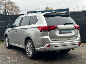 Used Mitsubishi Outlander 2018 for sale - 76572648: Photo