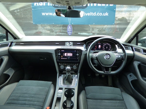 Used Volkswagen Passat 2019 for sale - 75539943: Photo 10