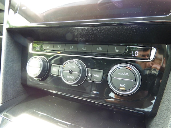 Used Volkswagen Passat 2019 for sale - 75539943: Photo 29