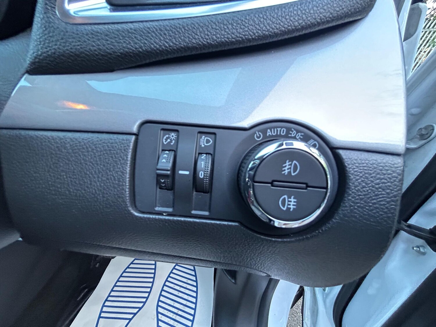 Used Vauxhall Mokka 2016 for sale - 77940499: Photo 28