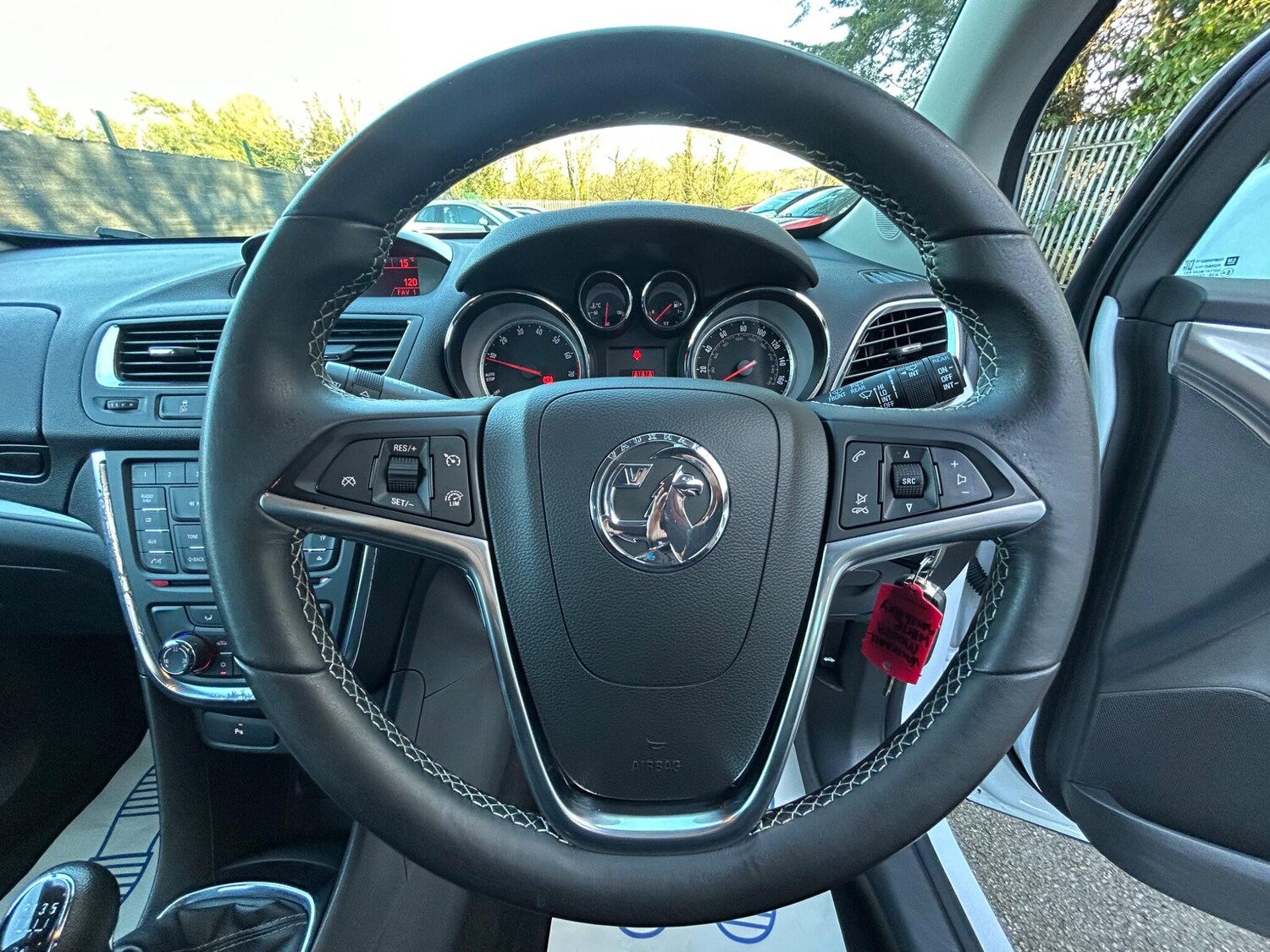 Used Vauxhall Mokka 2016 for sale - 77940499: Photo 44