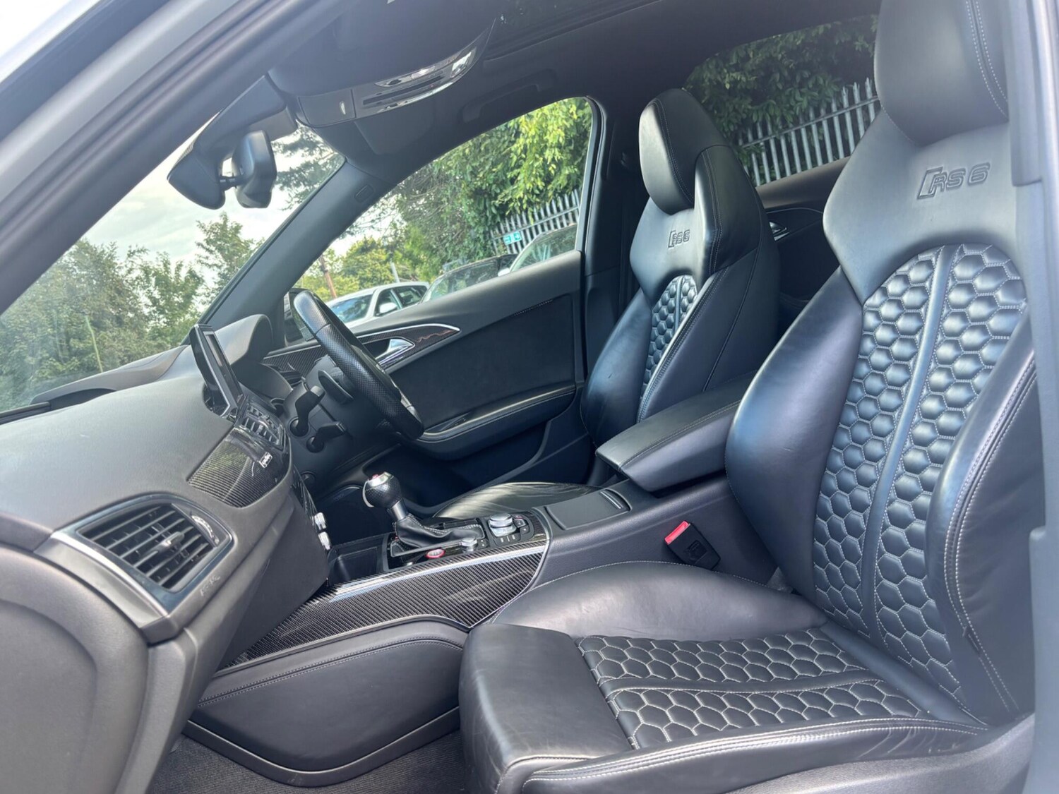 Used Audi RS6 Avant for sale - 76307317: Photo 24