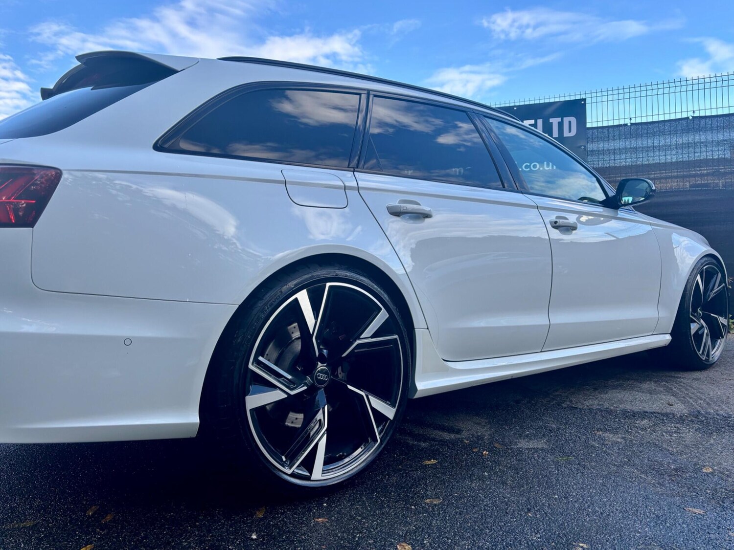 Used Audi RS6 Avant for sale - 76307317: Photo 9