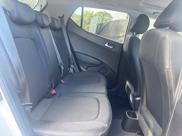 Used Hyundai i10 2017 for sale - 76166456: Photo 23