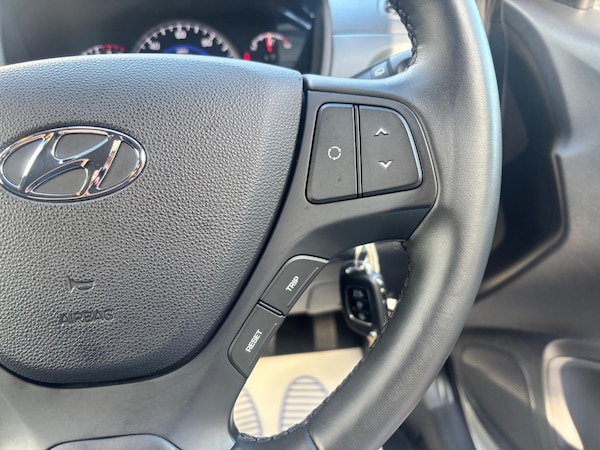 Used Hyundai i10 2017 for sale - 76166456: Photo 35