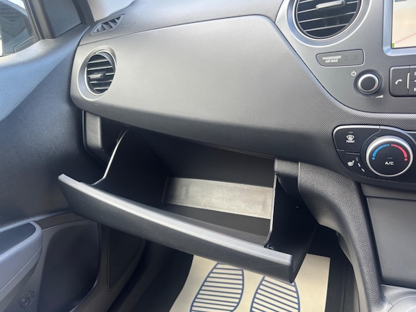 Used Hyundai i10 2017 for sale - 76166456: Photo 60