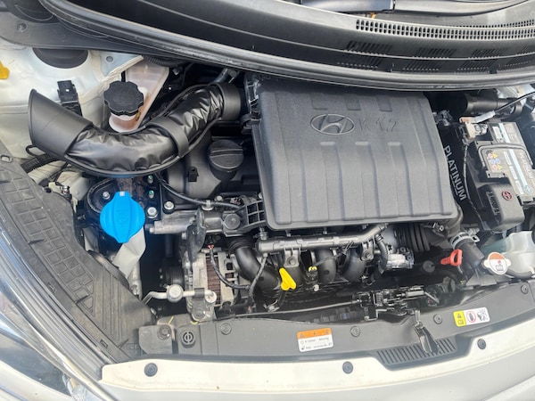 Used Hyundai i10 2017 for sale - 76166456: Photo 62