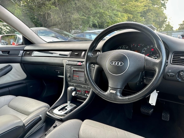 Used Audi RS6 Avant 2004 for sale - 76214715: Photo 13
