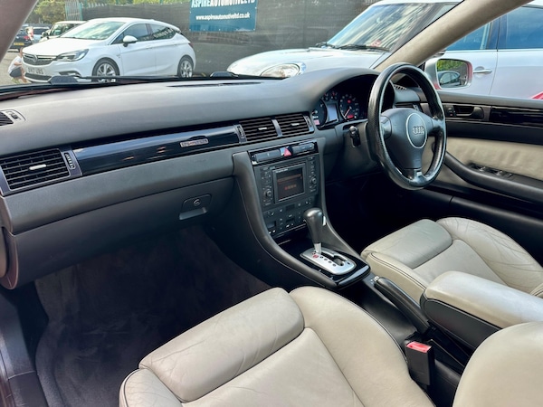 Used Audi RS6 Avant 2004 for sale - 76214715: Photo 15