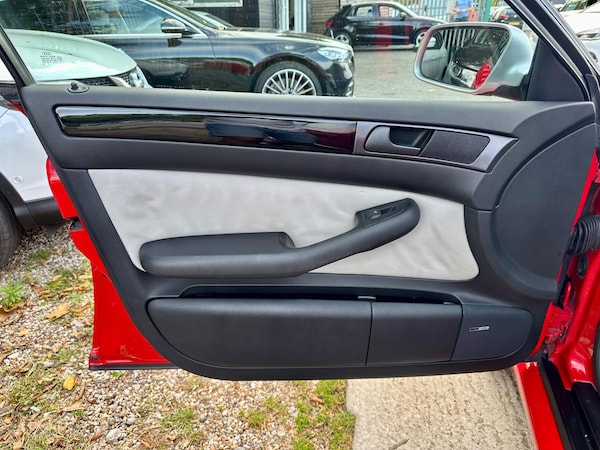 Used Audi RS6 Avant 2004 for sale - 76214715: Photo 36