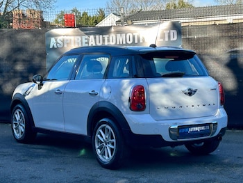 Used MINI Countryman 2017 for sale - 77625564: Photo
