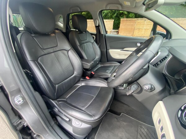 Used Renault Captur 2018 for sale - 76239108: Photo 14