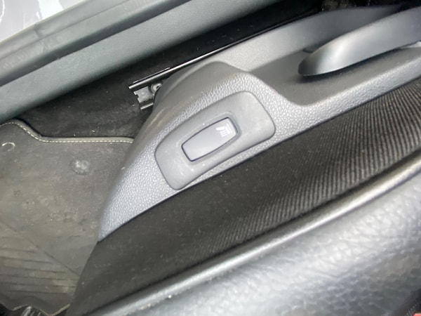 Used Renault Captur 2018 for sale - 76239108: Photo 32