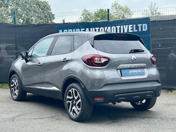 Used Renault Captur 2020 for sale - 78759688: Photo
