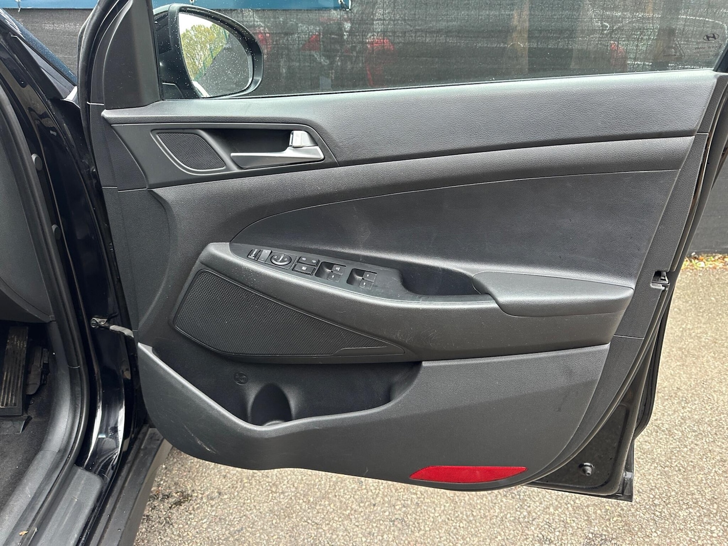 Used Hyundai TUCSON 2017 for sale - 76512351: Photo 33