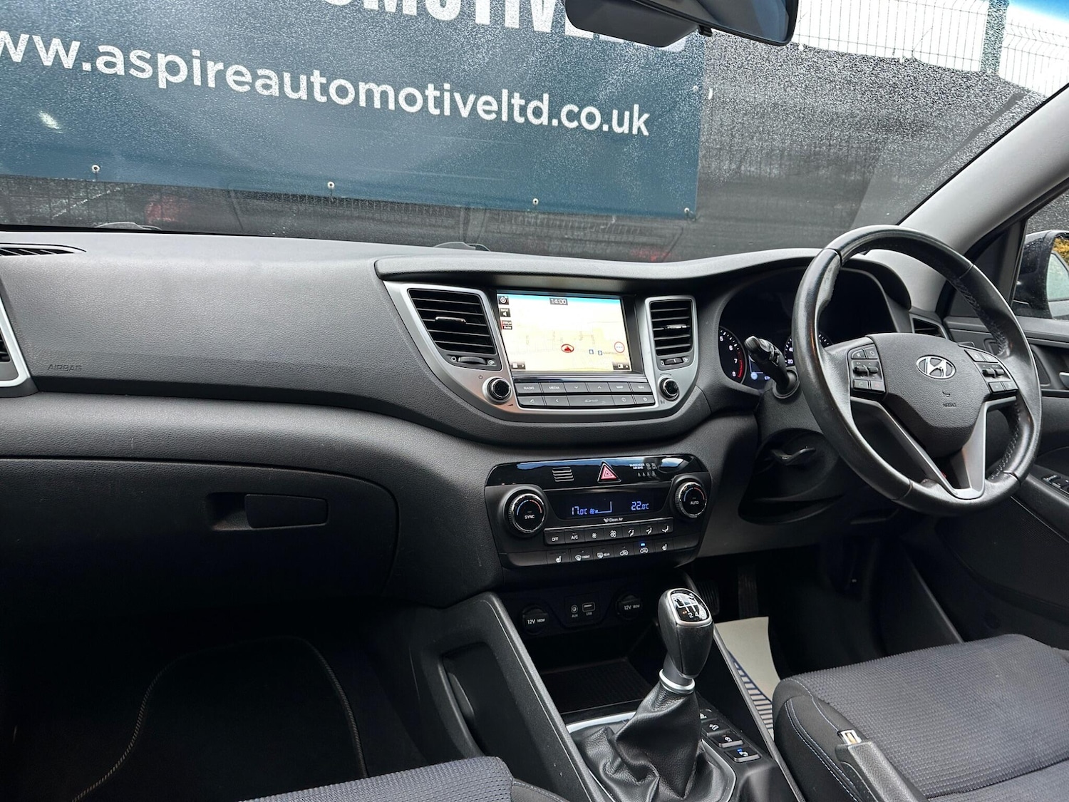 Used Hyundai TUCSON 2017 for sale - 76512351: Photo 9