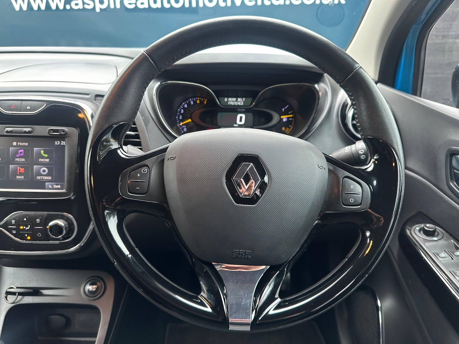 Used Renault Captur 2015 for sale - 76936502: Photo 13