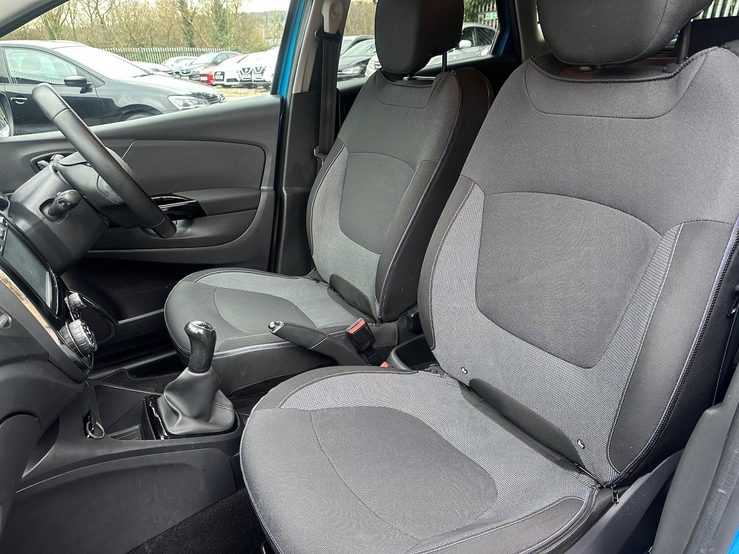 Used Renault Captur 2015 for sale - 76936502: Photo 18