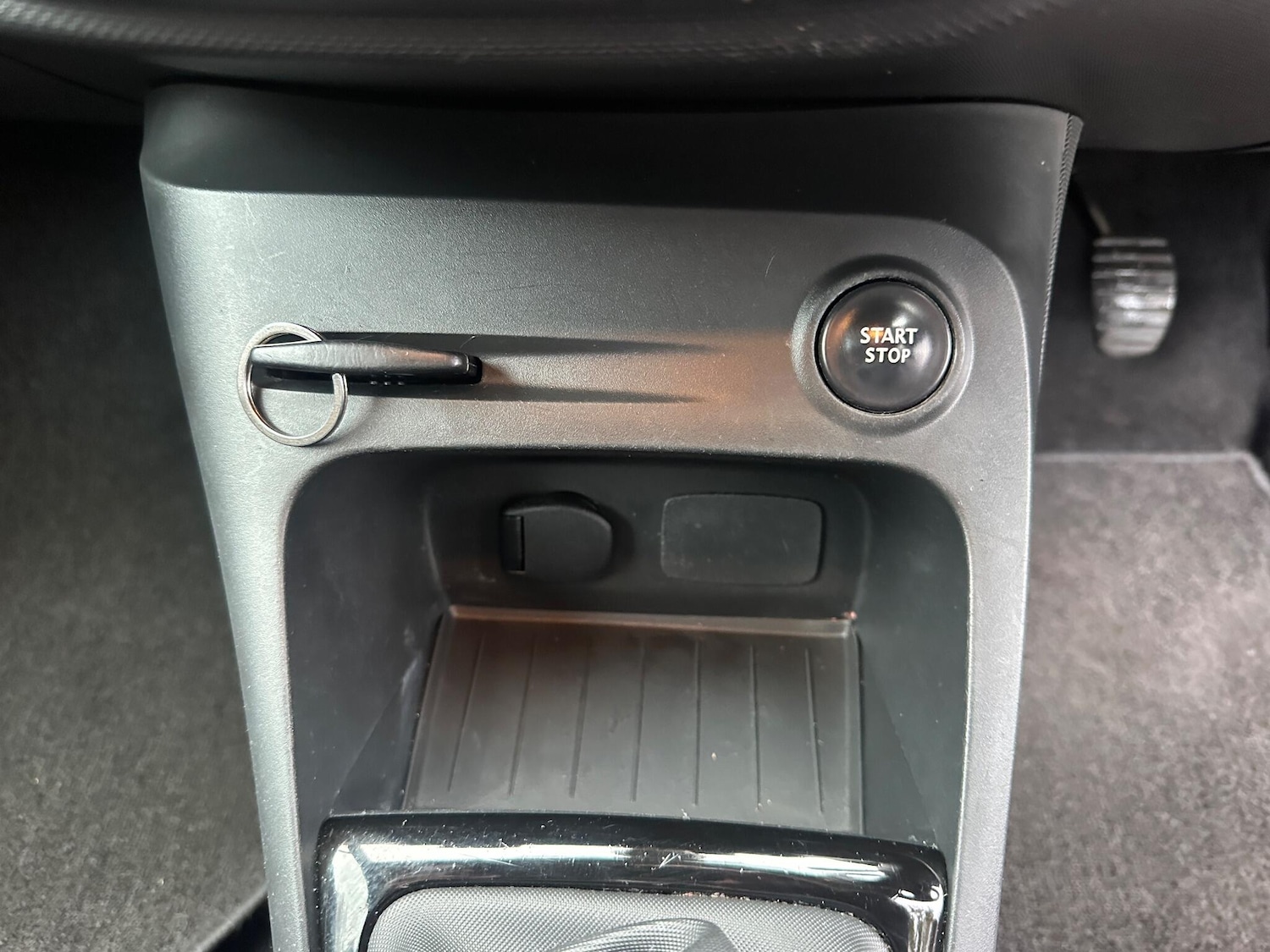 Used Renault Captur 2015 for sale - 76936502: Photo 24