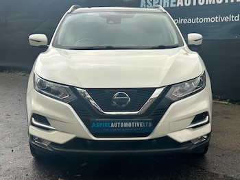 Used Nissan Qashqai 2017 for sale - 76913755: Photo