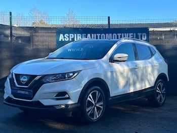 Used Nissan Qashqai 2017 for sale - 76913755: Photo