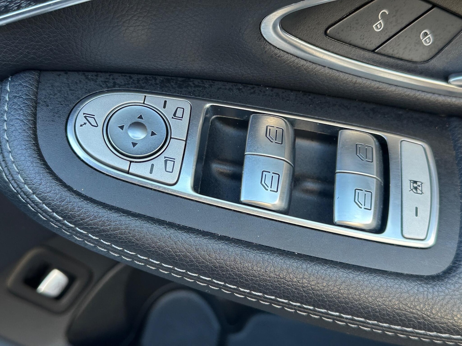 Used Mercedes-Benz C Class 2017 for sale - 76899596: Photo 36