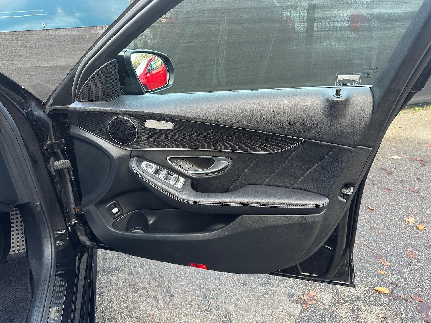 Used Mercedes-Benz C Class 2017 for sale - 76899596: Photo 39