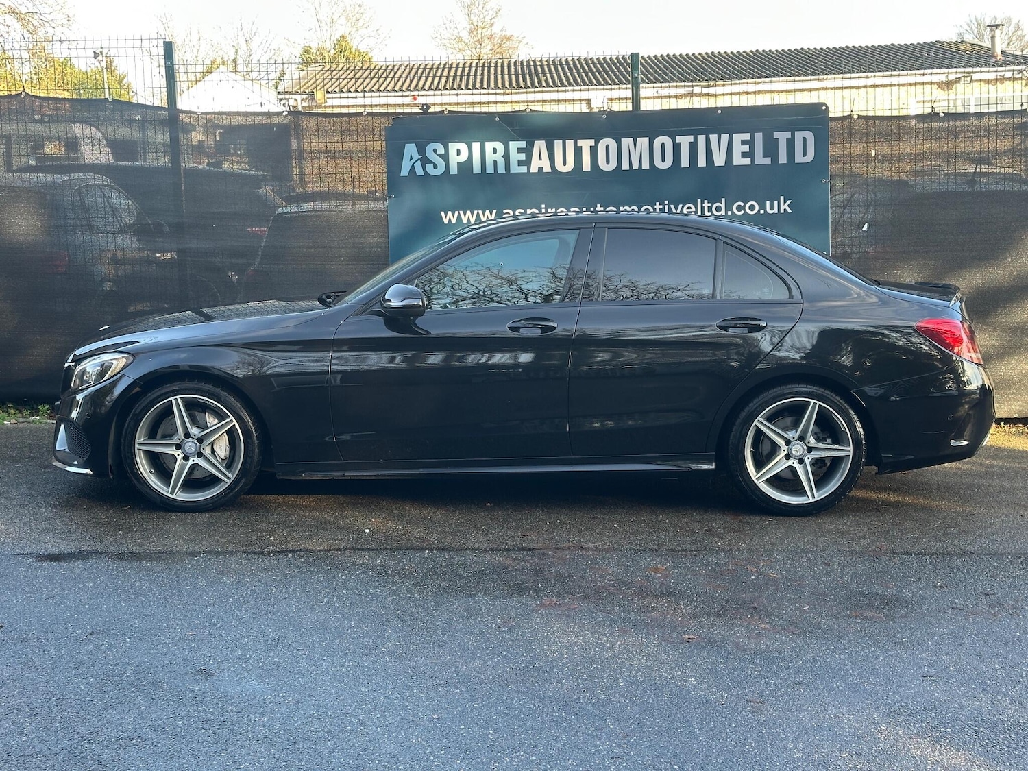 Used Mercedes-Benz C Class 2017 for sale - 76899596: Photo 5