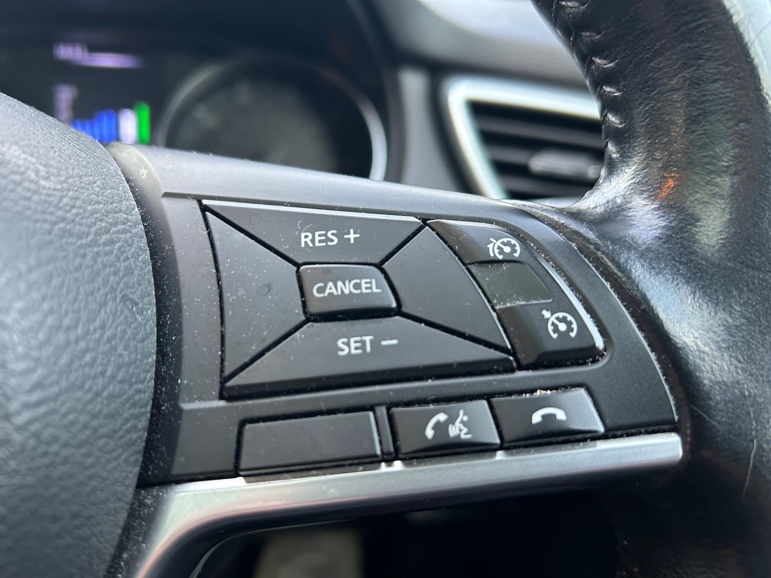 Used Nissan Qashqai 2018 for sale - 76952672: Photo 17